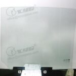 LH REAR DOOR GLASS W/FITT PRV GREY